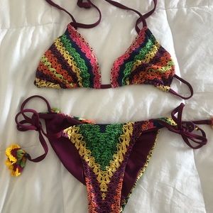 Agua Bendita crochet print string bikini